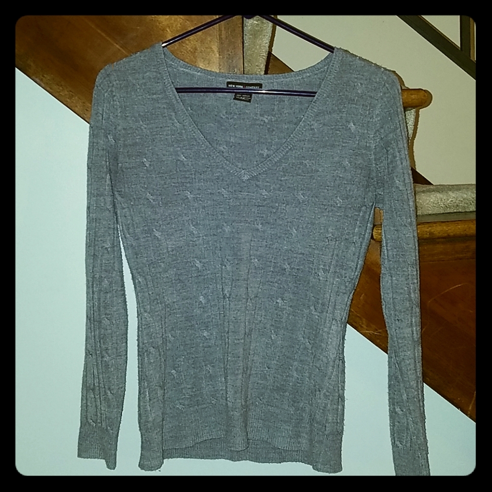 V-neck Sweater